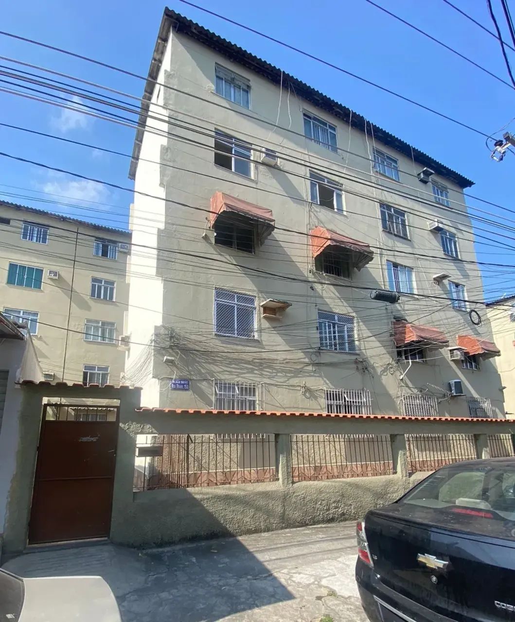 Foto Imóvel Para Aluguel Com 3 Quartos Em Metrópole (centro) - NI  Metrópole