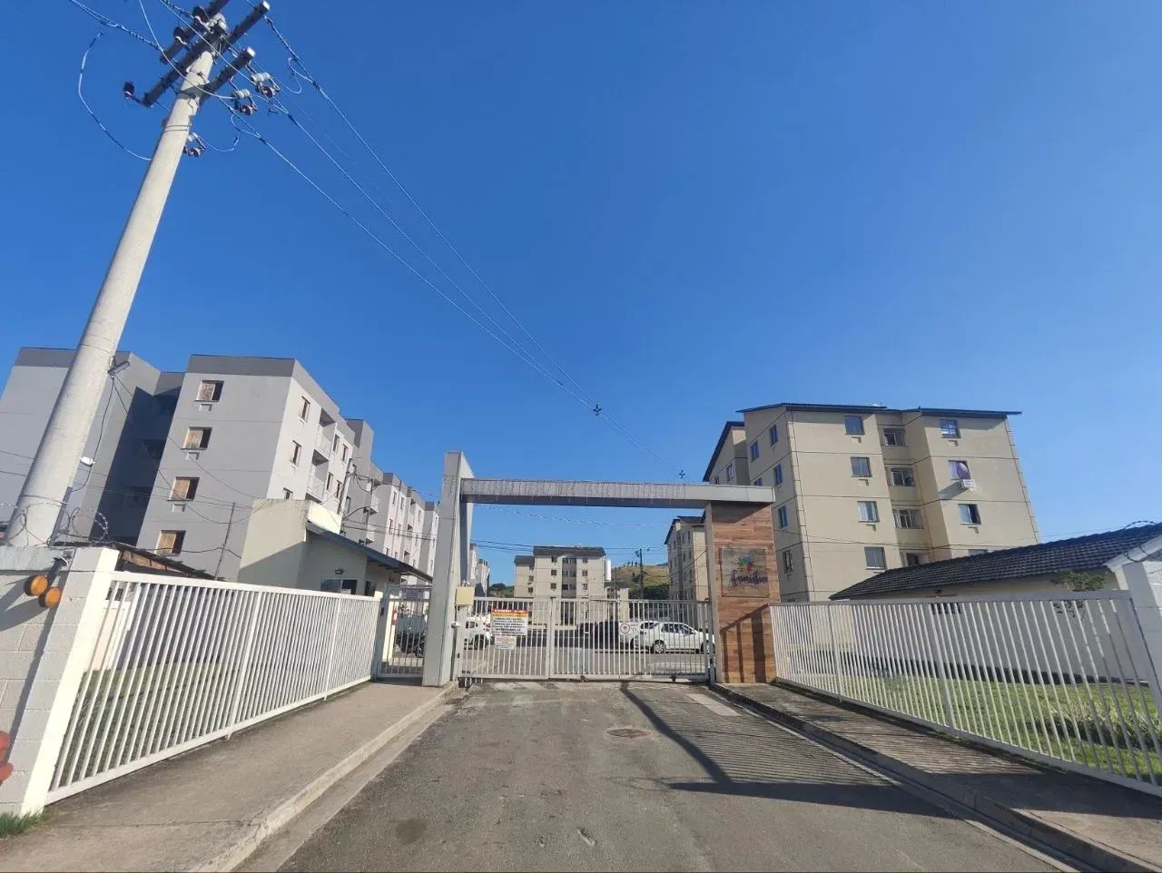 Foto Aluguel - Apartamento 2 Quartos No Cond. Residência E Lazer Marapicu