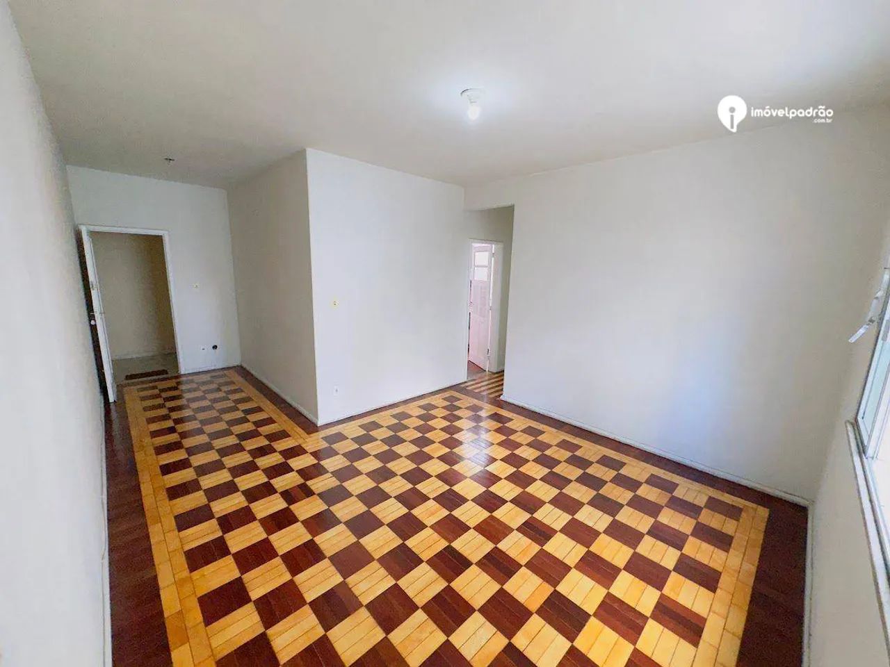 Foto Apartamento Com 2 Dormitórios Para Alugar, 110 M² Por R$ 2.550,80/mês  Centro
