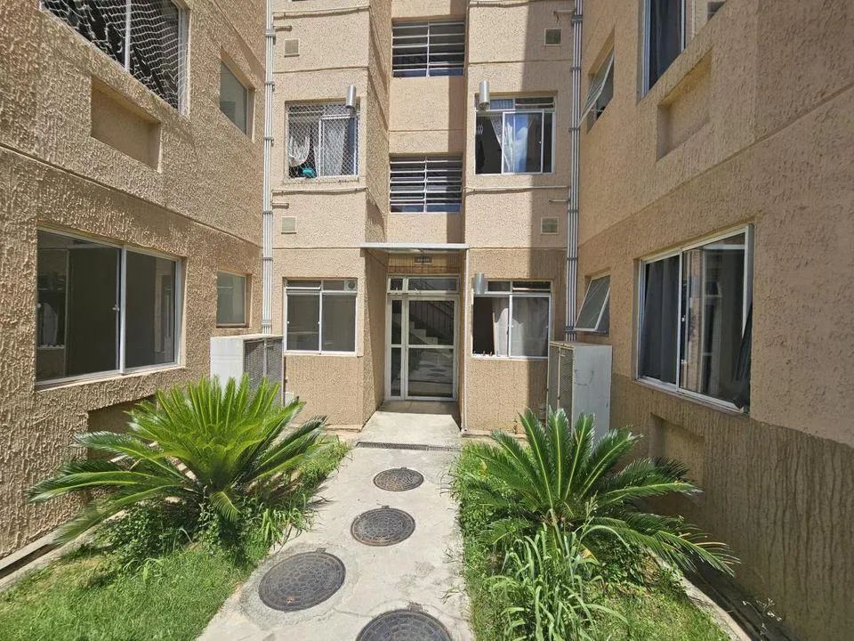 Foto Apartamento Para Venda Em NI, Cerâmica, 2 Dormitórios, 1 Banh Cerâmica