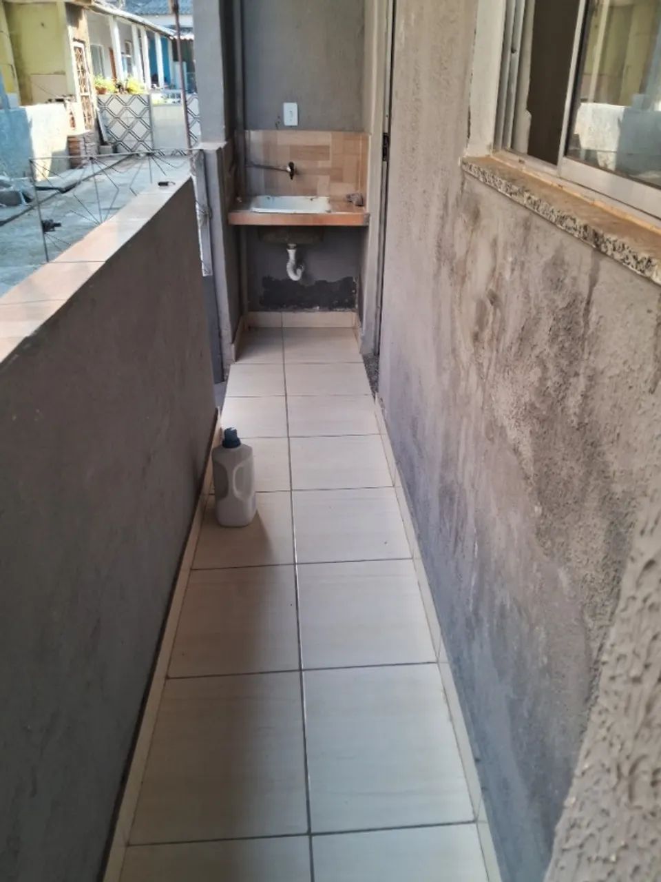 Foto Casa De Vila Pra Alugar 1 Quarto Sala Cozinha Banheiro Are De Cerviso  Jardim Iguaçu