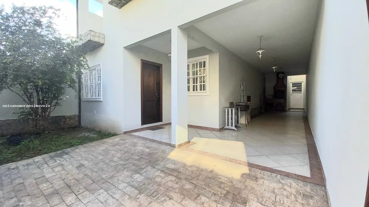 Foto Casa Para Venda Em NI, Jardim Iguaçu, 4 Dormitórios, 2 Suítes Jardim Iguaçu