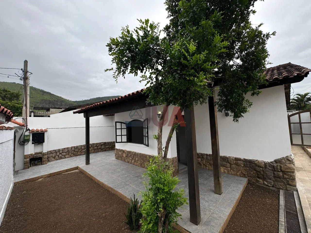 Foto Casa Para Locação No Bairro Da Luz - 2 Quartos, 2 Banheiros E 2 Vagas  Da Luz