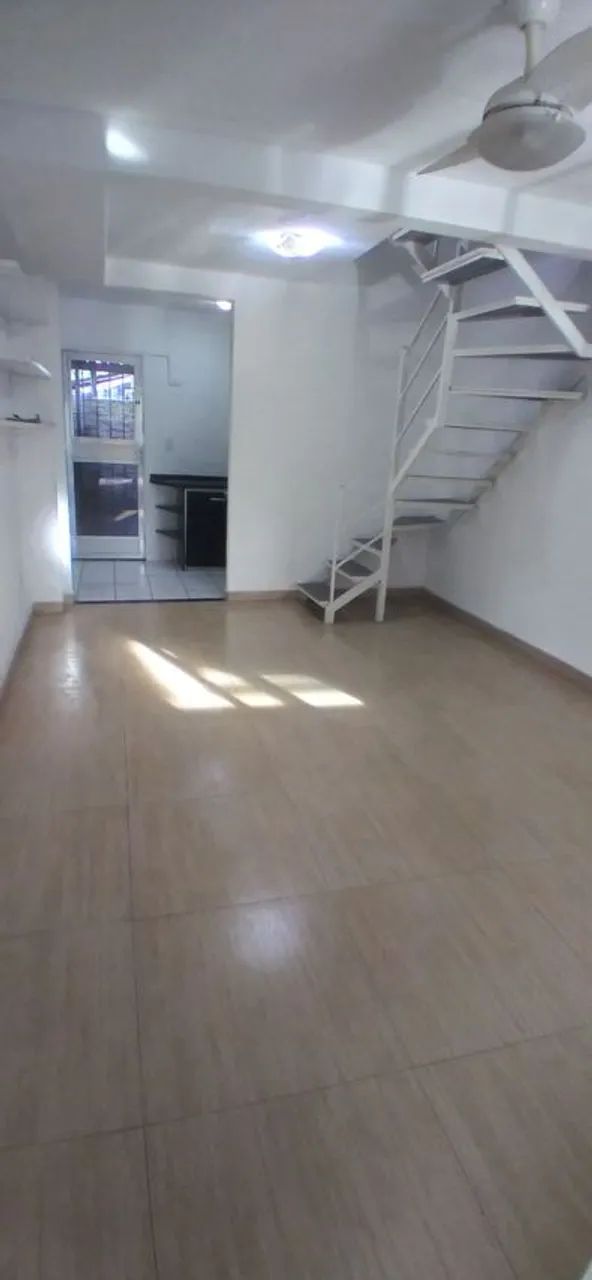 Foto Casa Em Condomínio Com 2 Quarto(s) E 1 Banheiro(s) Para Alugar, 57 M²  Campo Alegre