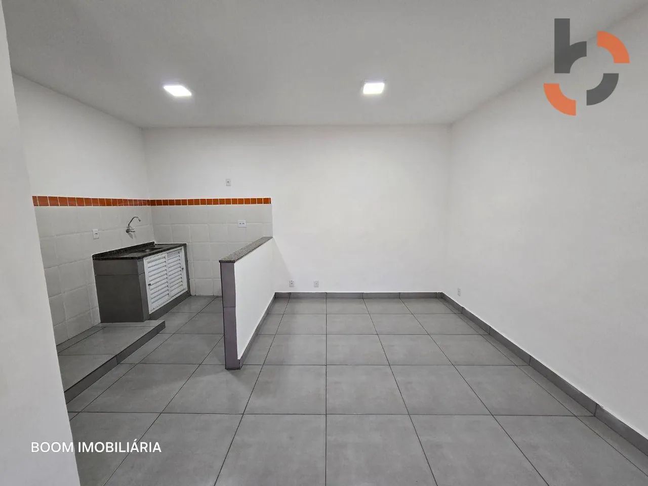 Foto Kitnet Com 1 Dormitório Para Alugar, 30 M² Por R$ 1.001,00/mês - Moque Aero Clube