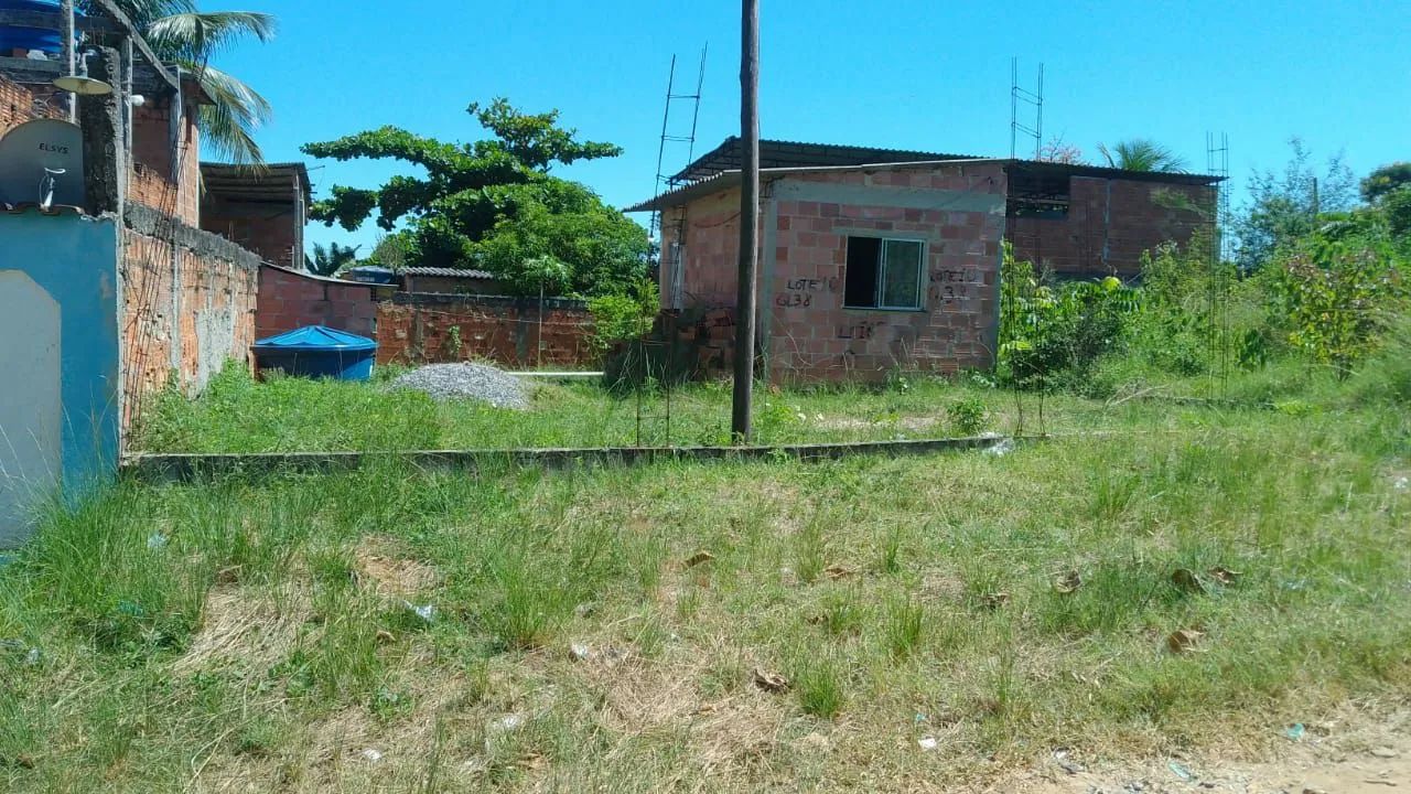 Foto Vendo Terreno Com Kitnet Campo Alegre