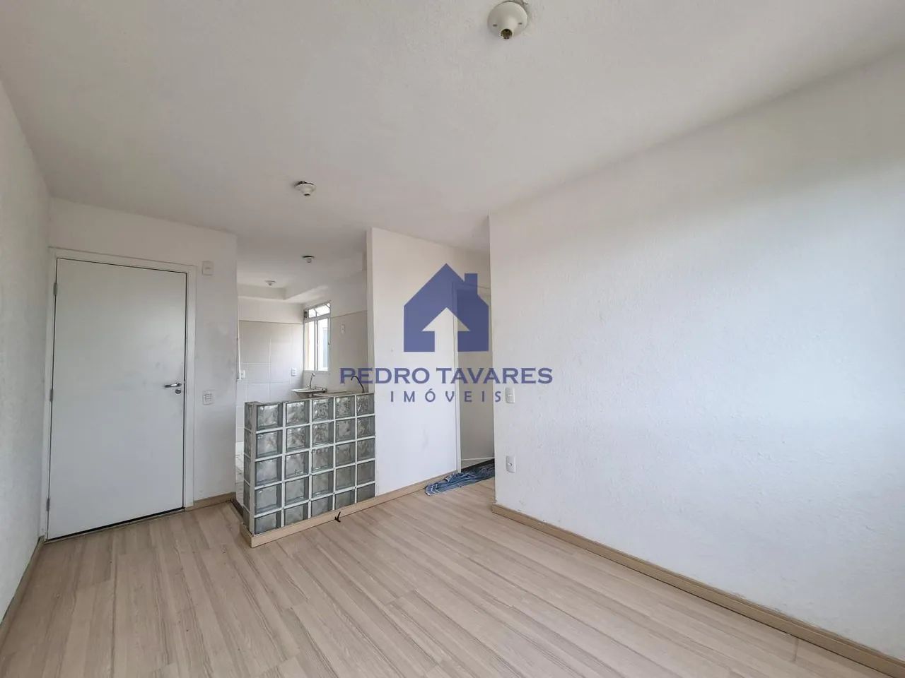 Foto Apartamento Para Venda Em NI, Cerâmica, 2 Dormitórios, 1 Banh Cerâmica