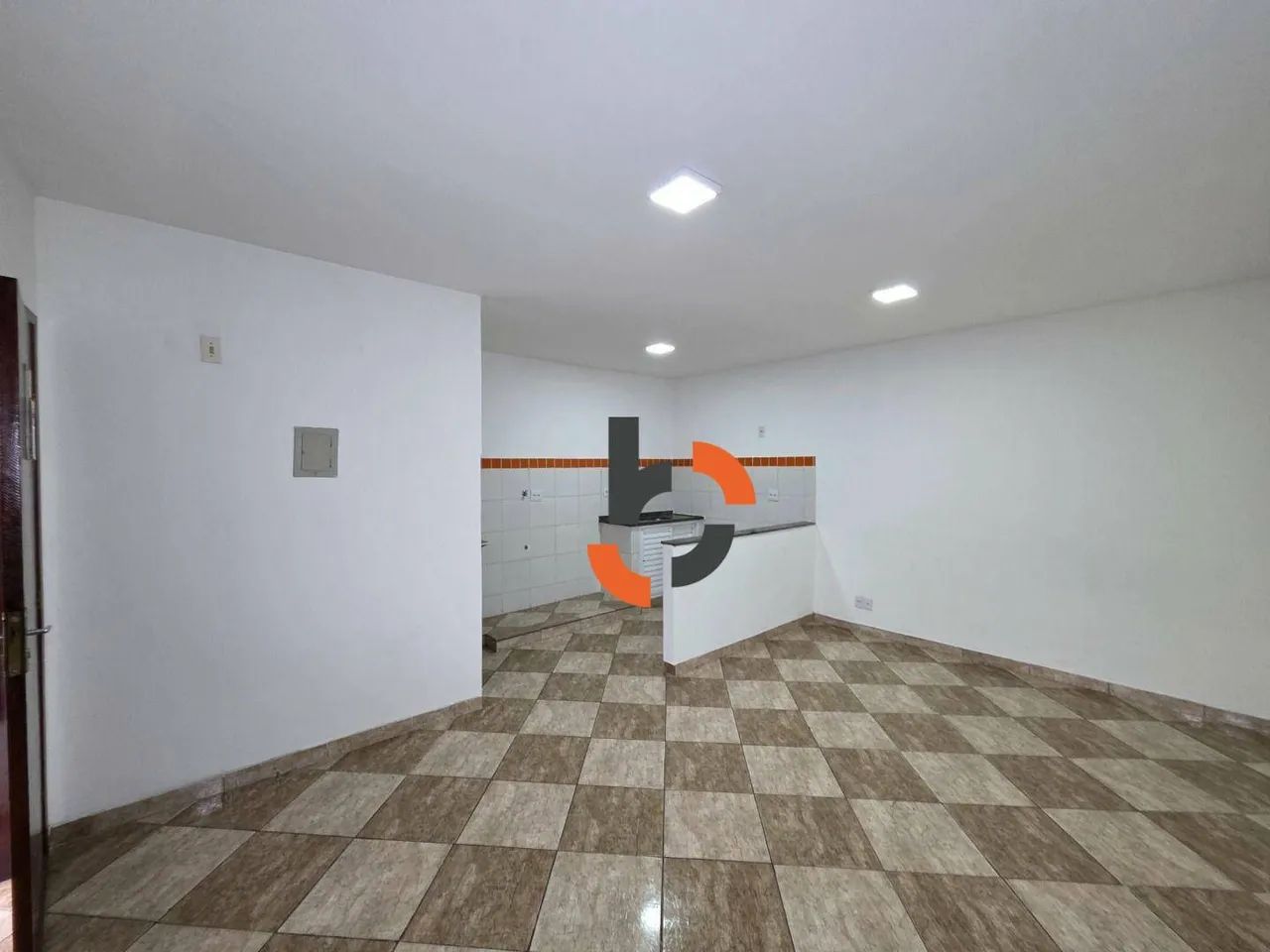 Foto Kitnet Com 1 Dormitório Para Alugar, 30 M² Por R$ 1.103,44/mês - Moque Aero Clube