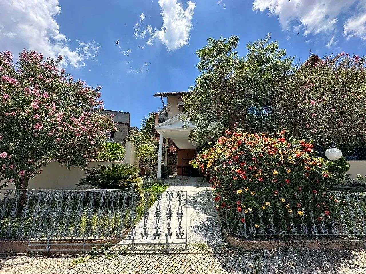 Foto Casa De Alto Padrão Em Condomínio - Exclusividade E Sofisticação No Ce Parque Horizonte