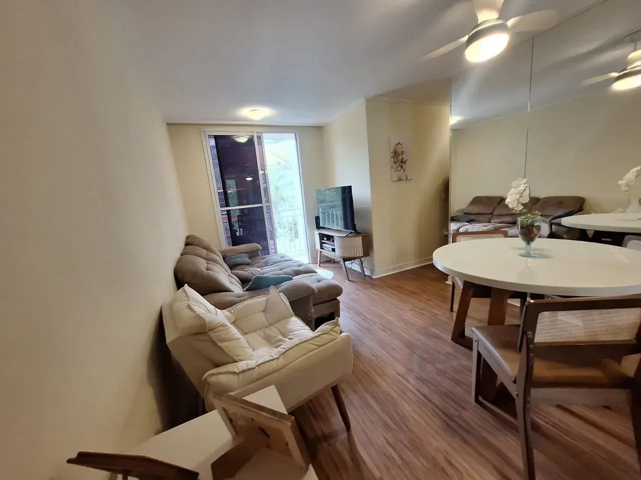 Foto Excelente Apartamento Com 3 Quartos, 2 Vagas Marcadas, Móveis Closet,  Jardim Alvorada