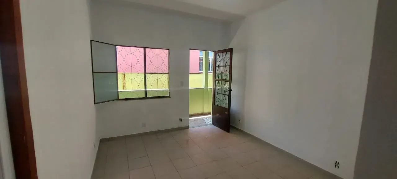 Foto Imóvel Para Aluguel Possui 80 Metros Quadrados Com 2 Quartos Em Centro Centro