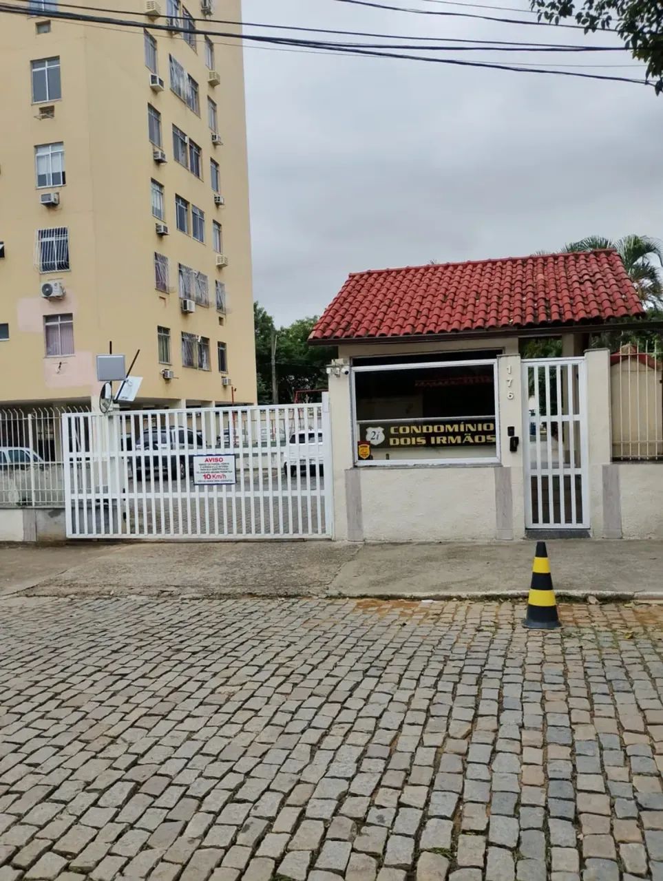 Foto Condomínio Dois Irmãos Em  Da Luz - NI - Rj Da Luz