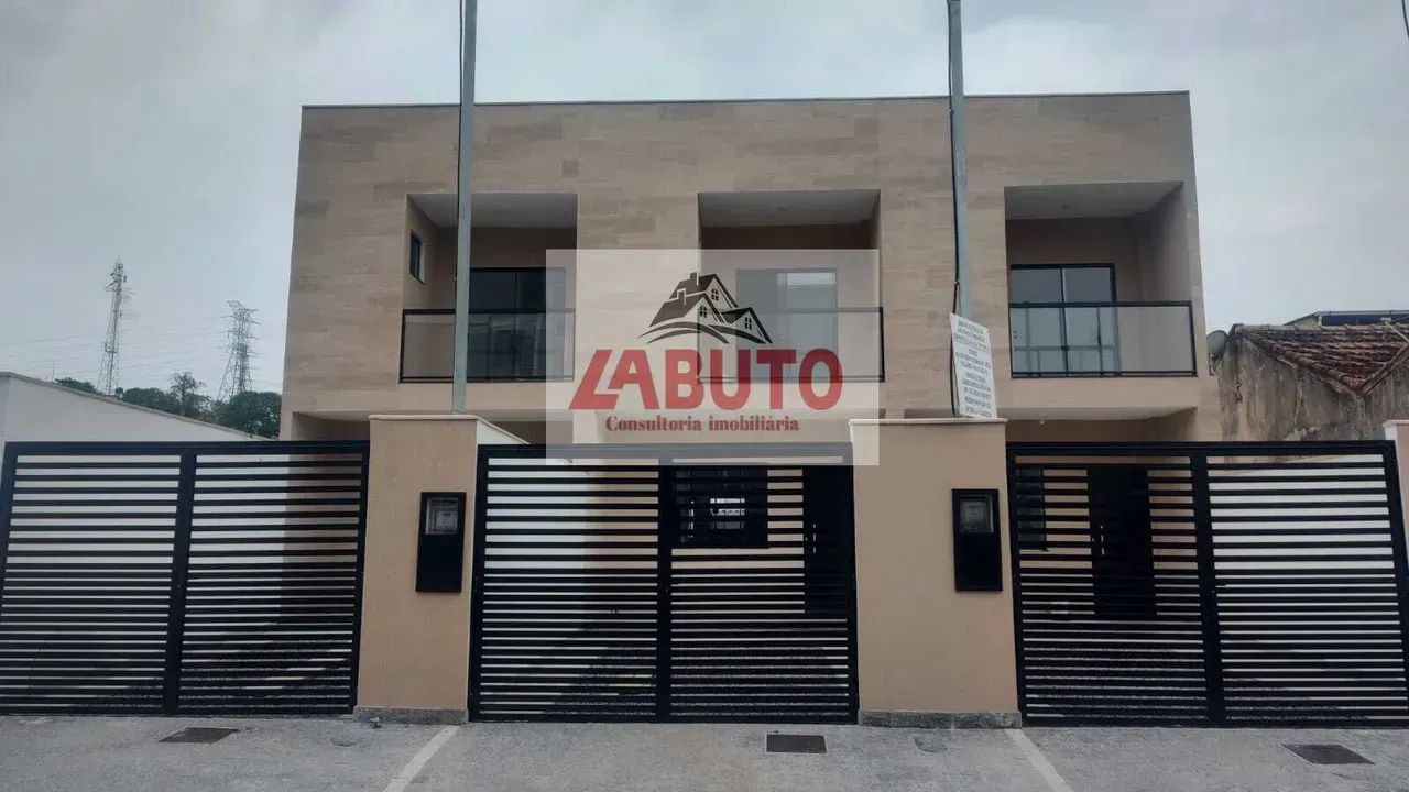Foto Casa Duplex à Venda No Centro De NI  Excelente Localização! Essolandia