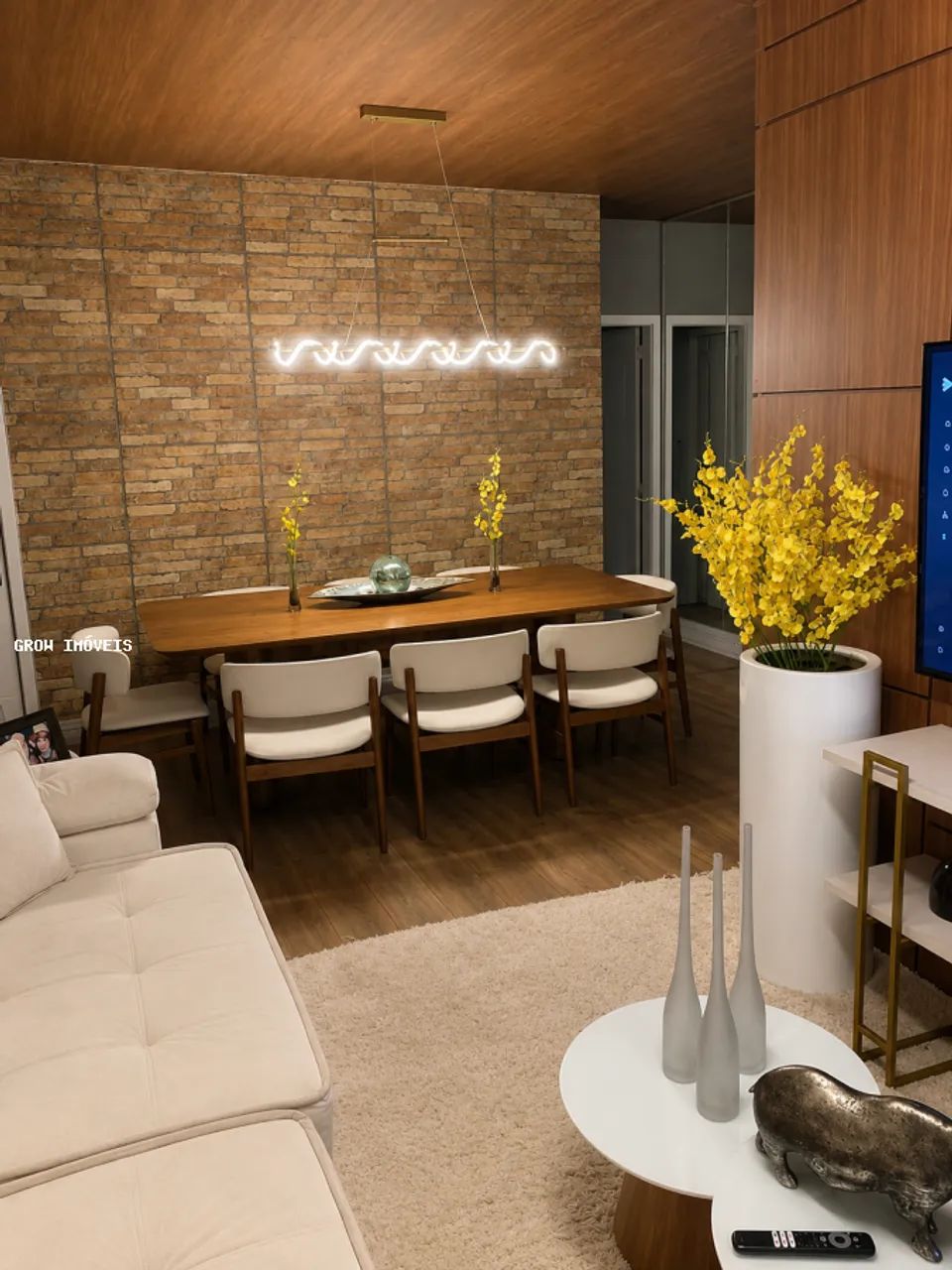 Foto Apartamento Para Venda Em NI, Centro, 4 Dormitórios, 3 Suítes Centro