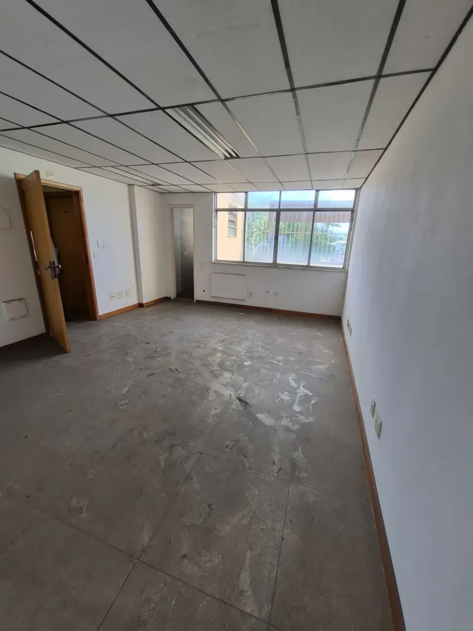 Foto Salas Comerciais Para LocaÇÃo No CoraÇÃo De Nova IguaÇu! Centro