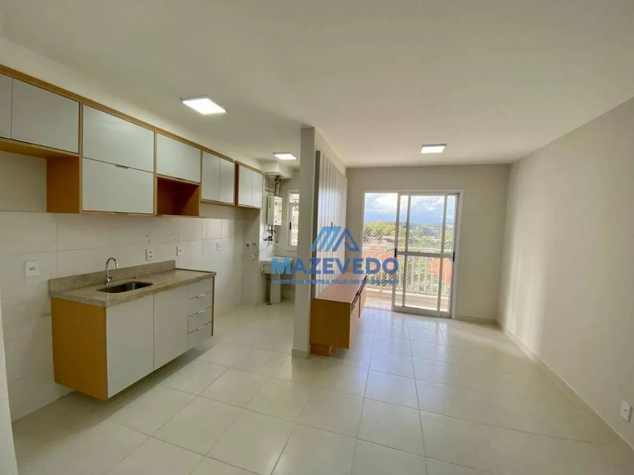 Foto Apartamento Com 2 Dormitórios à Venda, 60 M² Por R$ 300.000,00 - Vila  Centro