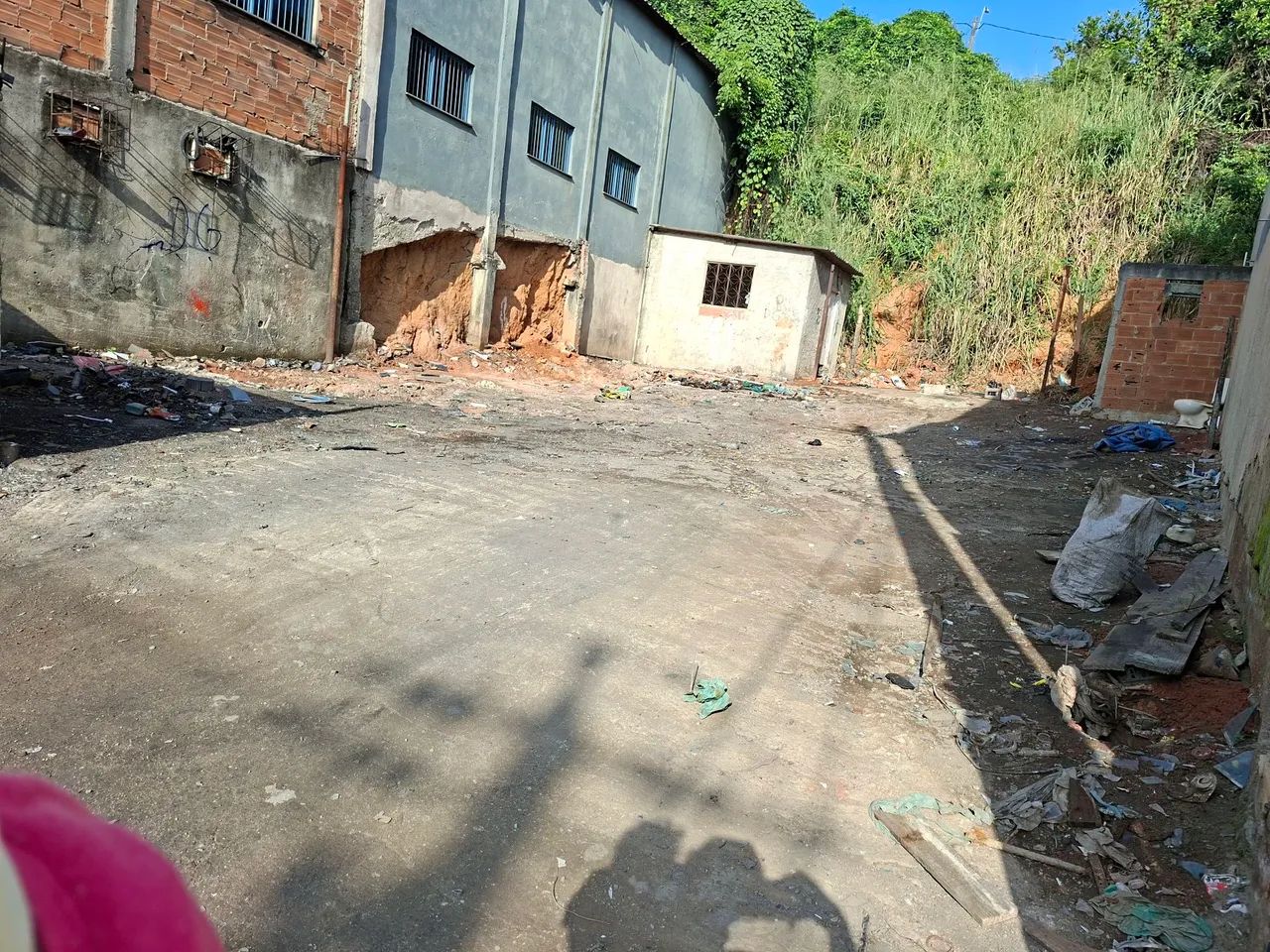 Foto Terreno Plano Em área Urbana Jardim Monte Castelo
