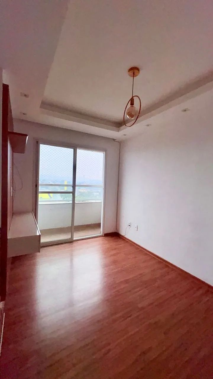 Foto Apartamento Com 2 Quarto(s) E 1 Banheiro(s) Para Alugar, 47 M² Por R$  Aero Clube