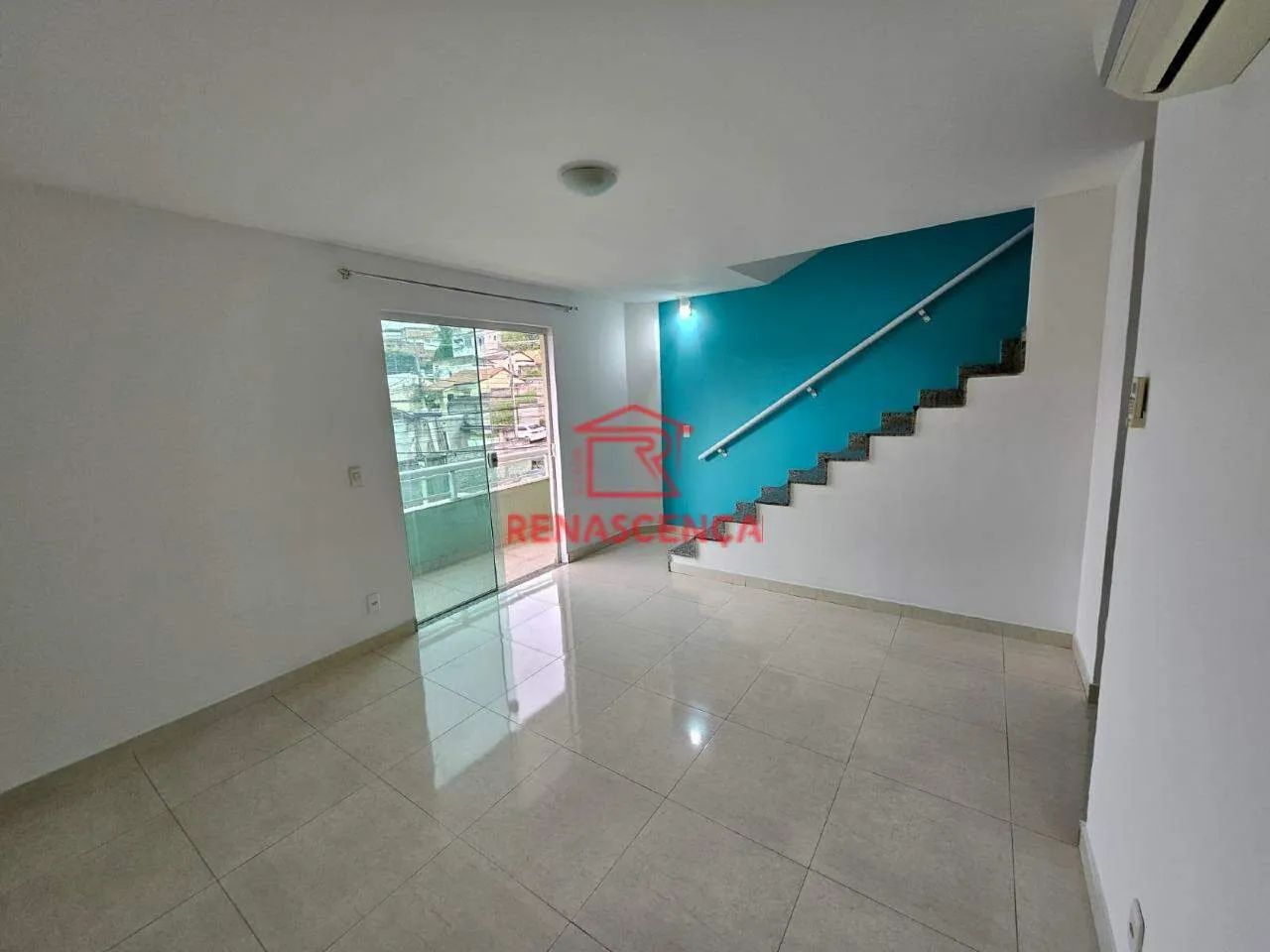 Foto Casa Com 2 Quartos Em NI. Moquetá