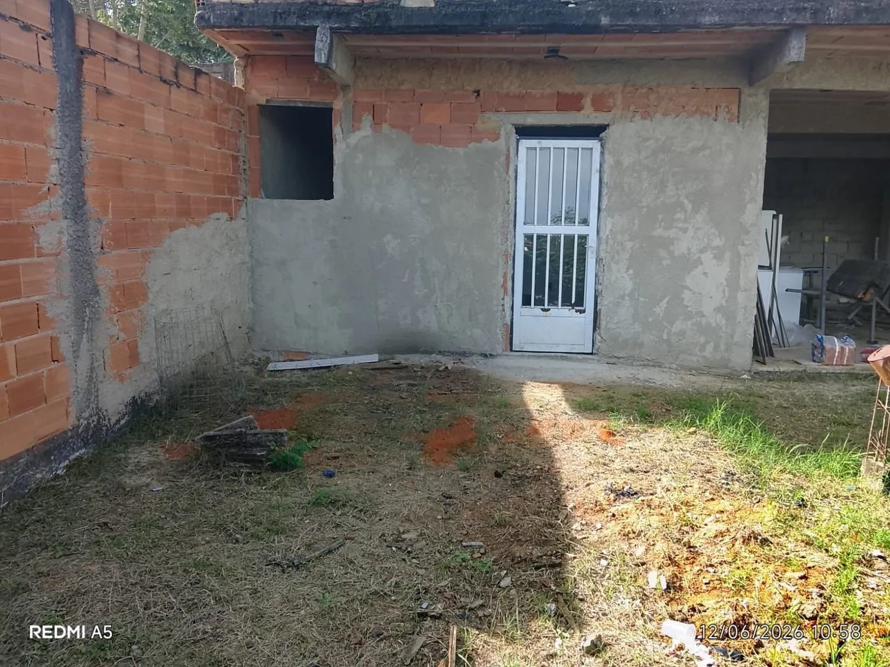 Foto Kitnet 40 Mil Riachão