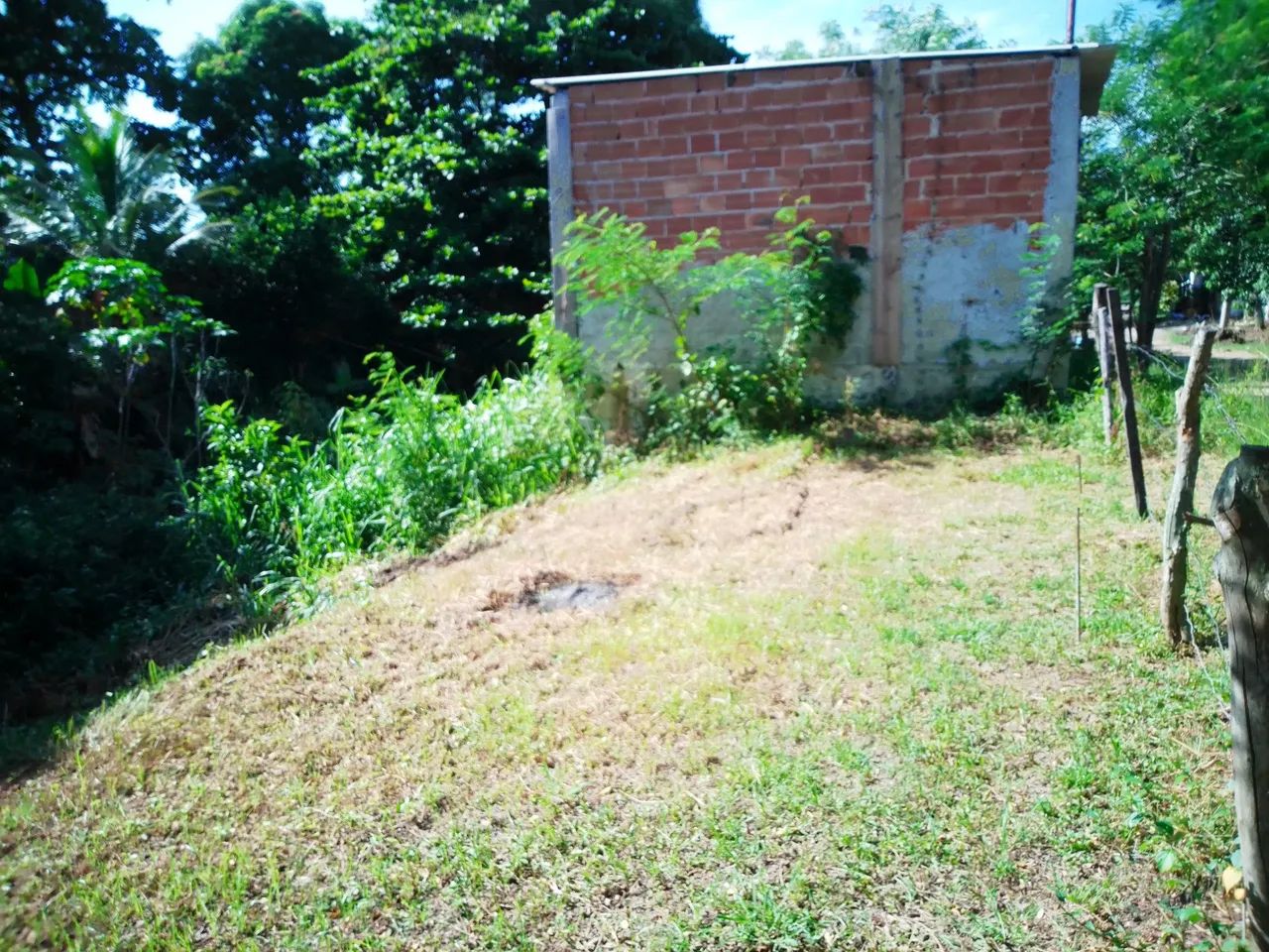 Foto Vendo Ou Troco Terreno Prados Verdes